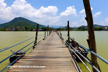 Normal and Strange Nha Trang Tour