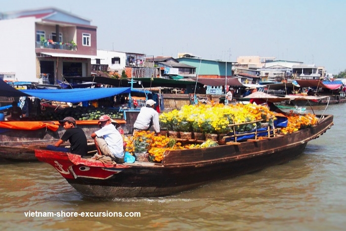 Mekong Floating Market Tour